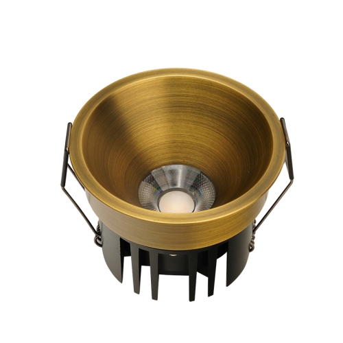 High Lumen Output Downlight